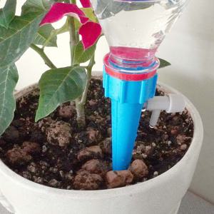 식물 화분 화초 급수기 색상랜덤/페트병/물조리개/물주기/물/베란다/플라스틱/밸브/화초/급수/조절/자동