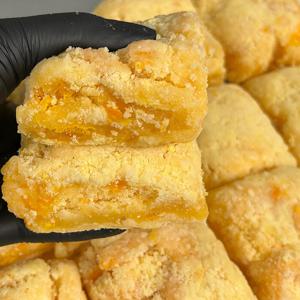 떡어디까지 먹어봤니 녹두단호박설기 1kg 8~10개 30년 전통의 장인의 솜씨로 만든 수제떡입니다.