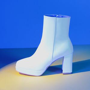 로커스트 소가죽 스퀘어토 가보시 앵클부츠 LS5005 8cm 화이트