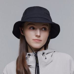 내셔널지오그래픽 N245AHA840 아델리햇 3종택1