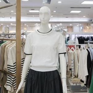 스테파니 DP01 프린세스 비즈넥 니트 A24SW4208