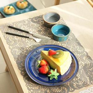 물로 가볍게 세척하는 위생적인 클라라 테이블매트