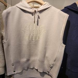 스테파니 HC35 후드니트베스트(DB2091) A25SW5113