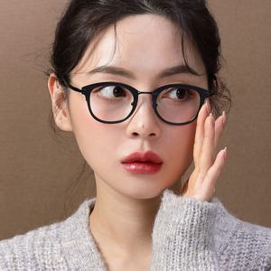 [룩플러스]어나더루트 퓨어 티타늄 안경테 IP도금 JOAN C2