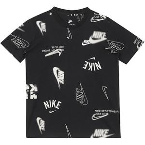 [정품] 나이키 주니어 스포츠웨어 클럽 에너지 AOP 반팔 티 (HQ9292-010)