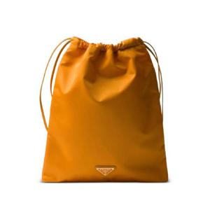 25 FW 프라다 드로스트링 클러치 1NK0012HG6 TP438776898