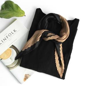 아트박스/베네 투컬러 마름모 플리츠 스카프