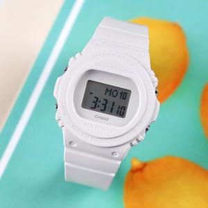 베이비지 BGD-570-7 디지털 매트화이트 복고풍룩 스포츠 여자 우