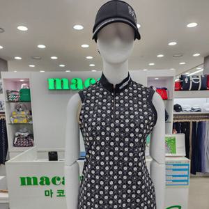 [마코]여성 전판 기하학패턴 하이넥 슬리브리스 MNW2TN61_JK