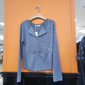 파파야 DP01 앞주름 브이넥 니트 가디건 PNPRCD003C