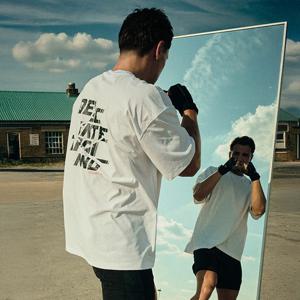 [데상트공식] 트레이닝 머슬 오버핏 반팔 티셔츠 SQ321TTS84