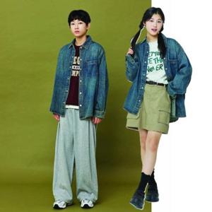 소이 세이브존07 남여루즈핏셔츠형데님자켓 25F1501