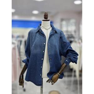 스테파니 세이브존08 그라데이션 워싱 셔츠 A25DM5304