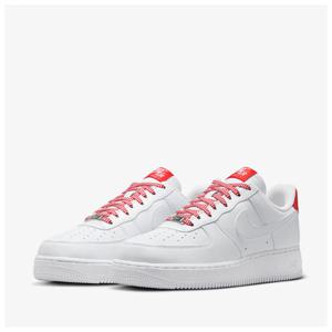 [나이키 국내매장판] W AIR FORCE 1 07 여성 스니커즈 IB7167-103