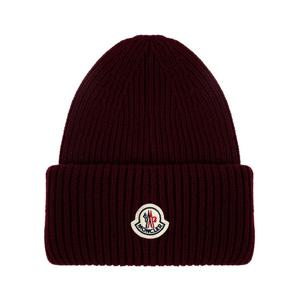 25 FW 몽클레어 로고 패치 버진울 캐시미어 니트 비니 레드 K20913B00075M1127