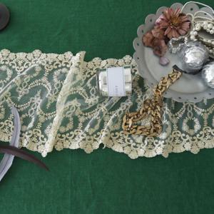 골드 샹들리에 테이블러너(6인)