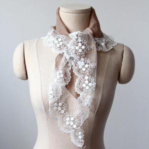 아트박스/더로라 마 쁘띠 삼각스카프- 챠밍 화이트 S9031