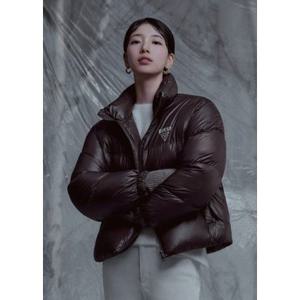 [백화점][게스]남녀공용 베이직 푸퍼 MP4W9891