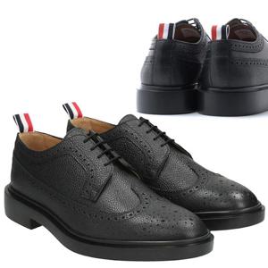 톰브라운 삼선 윙팁 브로그 MFD002H 00198 001 국내배송