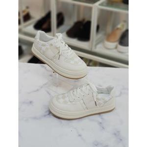 한슈 세이브존07 기모안감 통굽 스니커즈 HS59K10dg