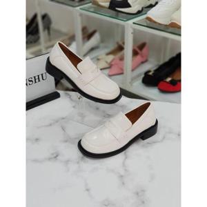 한슈 세이브존07 스퀘어토 삼각트임 로퍼 HS56285-csb