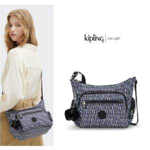 [키플링]키플링 넉넉한수납 크로스백 가비S 홀리데이 웨이브스 KPABS34 HDWV