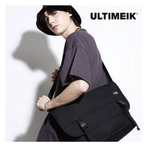 [존피터뉴욕]얼티메이크 메신저 크로스백 1607 블랙