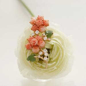 바이데이지 산호 장미 꽃송이 브로치 Bb0462