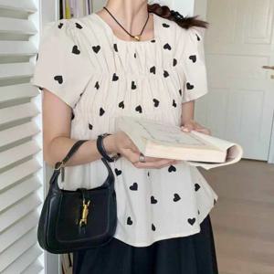 샵앤) 여성 스모크밴딩 하트 A라인 반팔 블라우스 MSE-WBL-20706-베이지