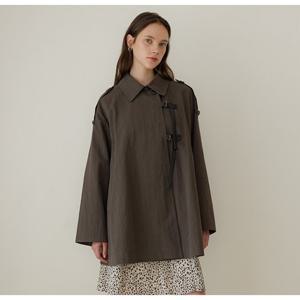 [올리브데올리브]가죽 장식 하프 트렌치 코트  OW5AR809