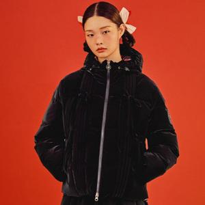 르꼬끄 [택가 359000원][BMUET(TE) X LECOQ] 숏 다운 자켓 QP422ODJO7_BLK