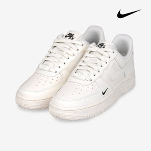 [나이키]나이키 우먼 에어포스 1 07 데일리 운동화 HF1058-133