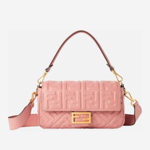 펜디 퀼티드 플랩 숄더백 8BR600 AT57F1TV1