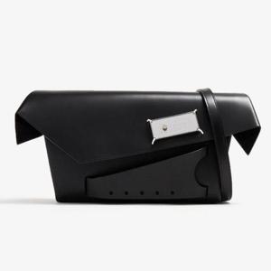 MAISON MARGIELA 메종마르지엘라 스내치드 클래식 미디엄 숄더백 (S56WF0158 P4745 T8013)