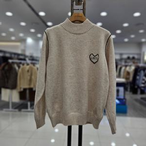 [스테파니]하트 반폴라 니트 티셔츠/A25SW5446