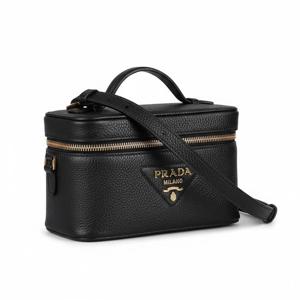 프라다 삼각로고 미니백  1BH202 2DKV F0632