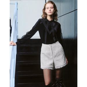 [샤틴]프릴넥 레이스배색 벨벳블라우스S254B251A