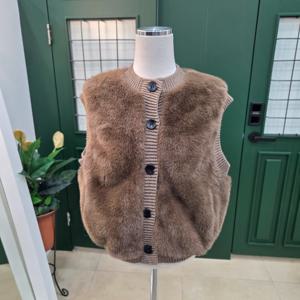 [멜로디가든]361시보리털조끼  M25WBV104