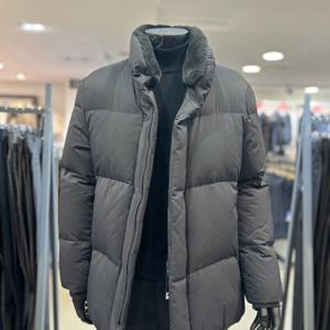 [레노마 옴므]F/W 블랙 구스다운 토끼털 카라배색 점퍼 QLMBU60_