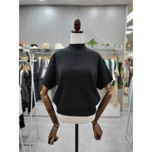 [스테파니][스테파니] 가오리 반폴라 니트  A24SW43031