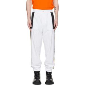 25 FW 보스 남성 화이트 자수 조거 팬츠 231085M191029