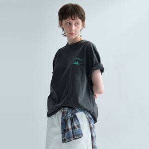 [커버낫] [TAG가 59,000] 써퍼 다잉 그래픽 티셔츠 Charcoal