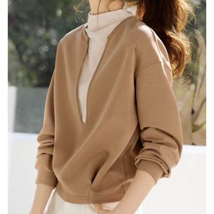 [패션시그널]투톤레이어드 반목 맨투맨 B60672