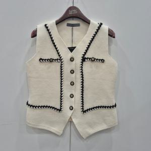 [르니앤맥코이]브이넥 니트 조끼MM05KV700_US