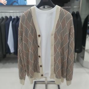 [파렌하이트]베이지 아가일 변형 패턴 가디건 FKUCA8331BE_DG