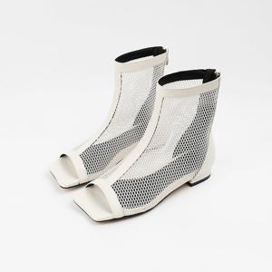 [신난다슈]여성 앵클 부츠 2cm 숏 플랫 앵글 부츠 샌들 망사 그물 발편한 BL257740 화이트