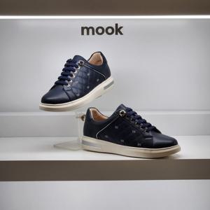 [무크]여성 로고 자수 스니커즈 422305 AB HPPD4SD