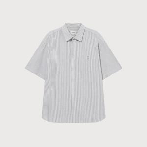 M 커버낫반팔티 CQK CO2502SS32-GR C 로고 옥스포드 스트라이프 하프 셔츠 Gray