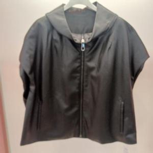 Latium HC06 루즈핏 캡소매 라이더 레더 부드러운 하이넥반후드 슬리브 가죽 베스트조끼 T2553vt02B1