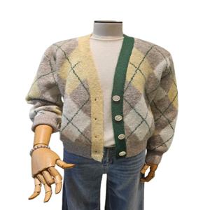 [모노앤밀키]아가일브이넥루즈핏가디건MWG09SC24M